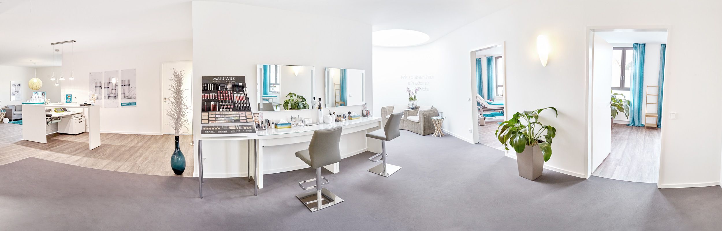 Slider Institut Flur